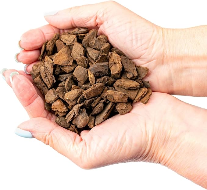 GARDENERA New Zealand Pinus Radiata Bark - Organic Hand Mixed New Zealand Orchiata Pine Bark for Orchids - Medium Chips 9-12mm - 4 Quart Bag