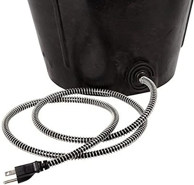 Farm Innovators FB-80R Rubber 3 Gallon Flat Back Heated Bucket with Metal Handle, Built in Thermostat, and Concealed Heating Element, 70 Watt (3 Pack)