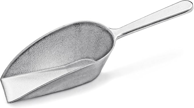 New Star Foodservice 34684 One-Piece Cast Aluminum Flat Bottom Bar Ice Flour Utility Scoop, 7-Ounce, Silver