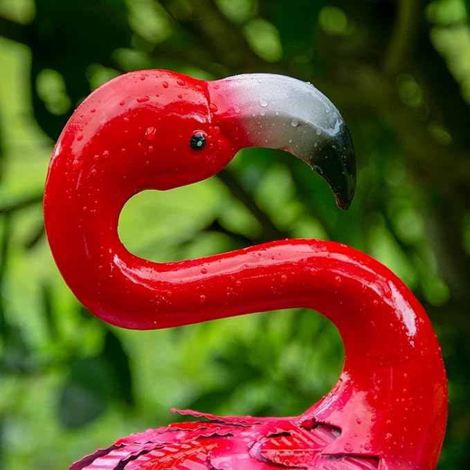 XONOR Metal Flamingo Garden Statues Red Flamingo Yard Art Outdoor Sculptures for Home Patio Lawn Backyard Décor, Set of 2