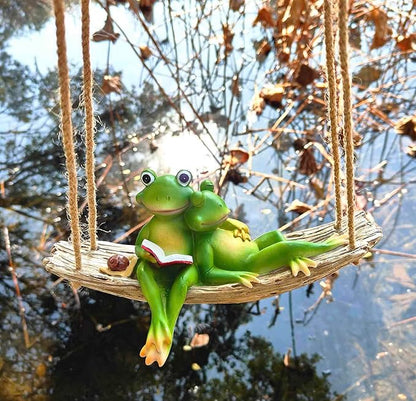 Artisan Flair Hanging Swing Frog Statues - Frog Statues for Garden Outdoors, Reading Book Frog Figurine, Resin Couple Decor for Garden, Balcony, Tree Decoration