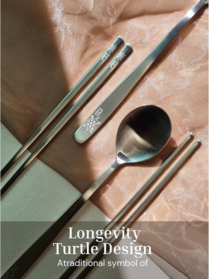 ONGI Korean Spoon and Chopsticks Set, Flat Korean Chopsticks, Premium 18/10 Stainless Steel, Turtle Symbol Design, Made in Korea, Dishwasher Safe, Meaningful Korean Gift (TT Silver 2 Set)