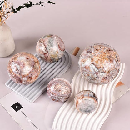 JIC Gem Extra Large Striped Agate Crystal Sphere Decorative Crystal Ball Healing Gemstone Sphere for Meditation,Office Table Decorations 110-120mm