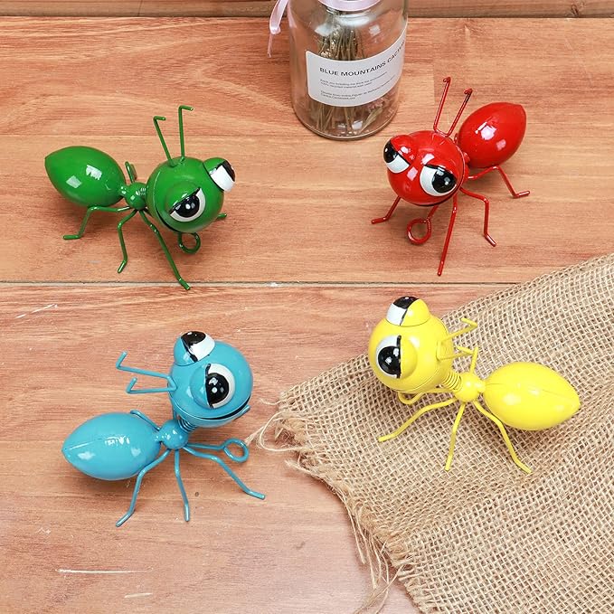 Metal Yard Art Garden Decorative Cute Ant Outdoor Wall Sculptures-Set of 4