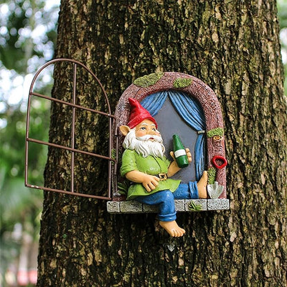 Gnome Tree Hugger, Funny Garden Gnome Resin Statue, Outdoor Ornaments Decor, Whimsical Tree Sculpture Peeker, Patio Yard Lawn Porch Decoration, Halloween Decorations Outdoor Gardening Gifts