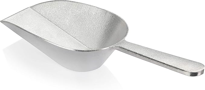 New Star Foodservice 34707 One-Piece Cast Aluminum Flat Bottom Bar Ice Flour Utility Scoop, 16-Ounce, Silver
