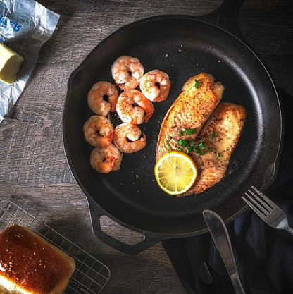 Utopia Kitchen Cast Iron Skillet 8 Inch with Lid Chefs Frying Pan Black | Chefs Pan, Pre Seasoned Skiller, Indoor and Outdoor Use, Grill Safe Cookware, Even Heat Distribution, Durable